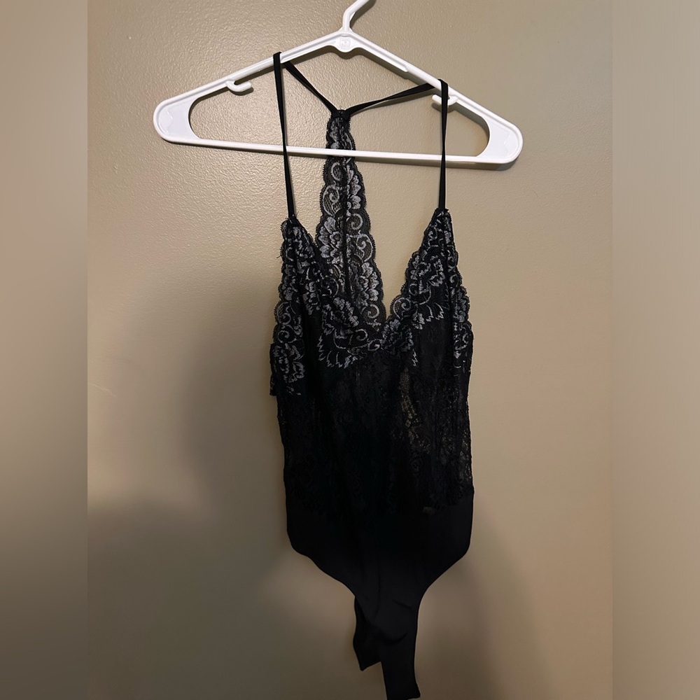 Low cut bodysuit